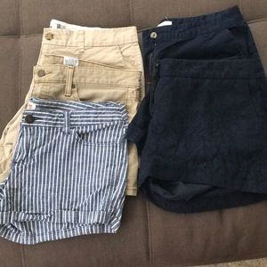 CLOSET CLOSING SALE 5 SHORTS BUNDLE!! GREAT DEAL!!